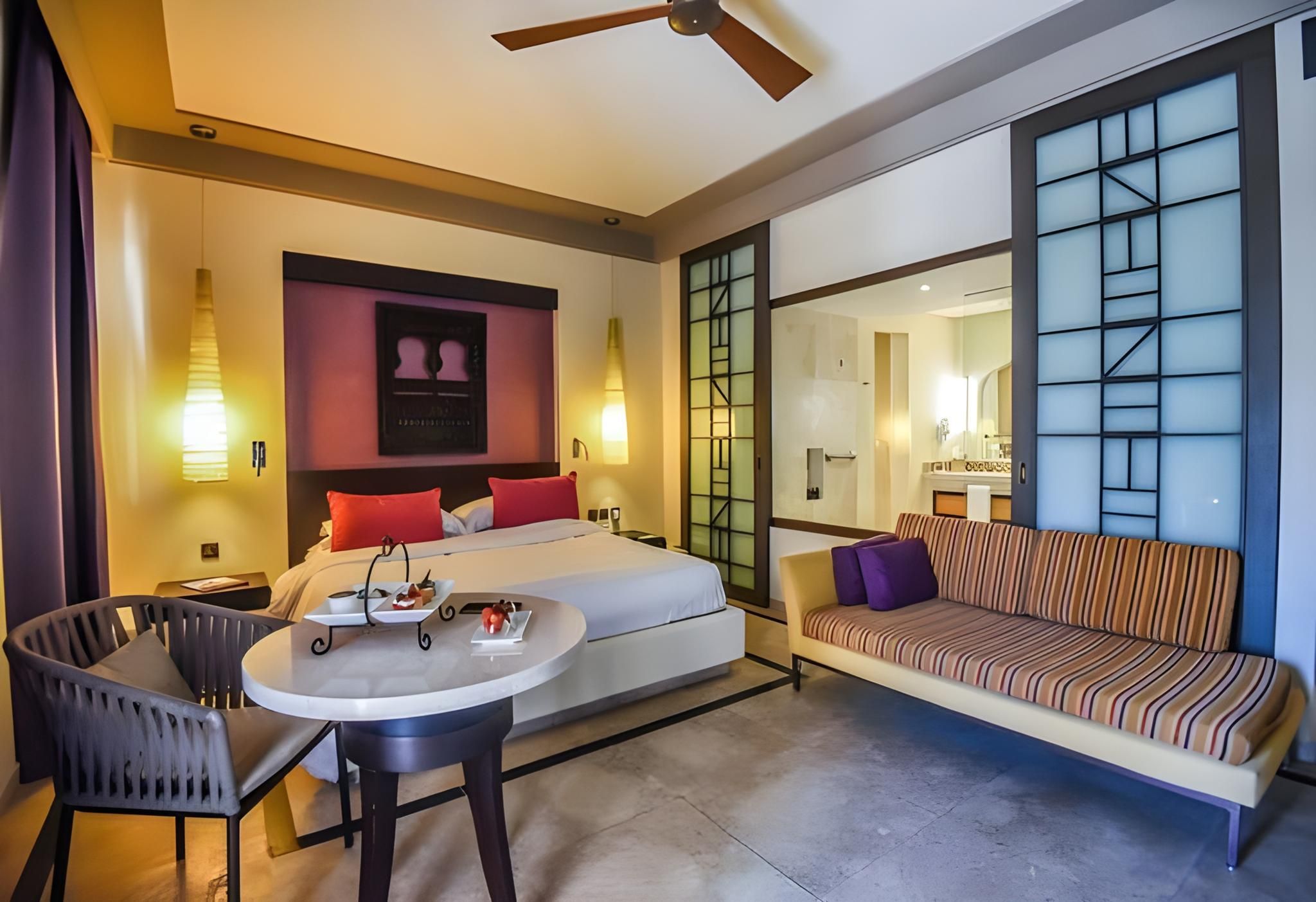 Ocean View Room with Lounge Access - King Bed with Aqua Park Access