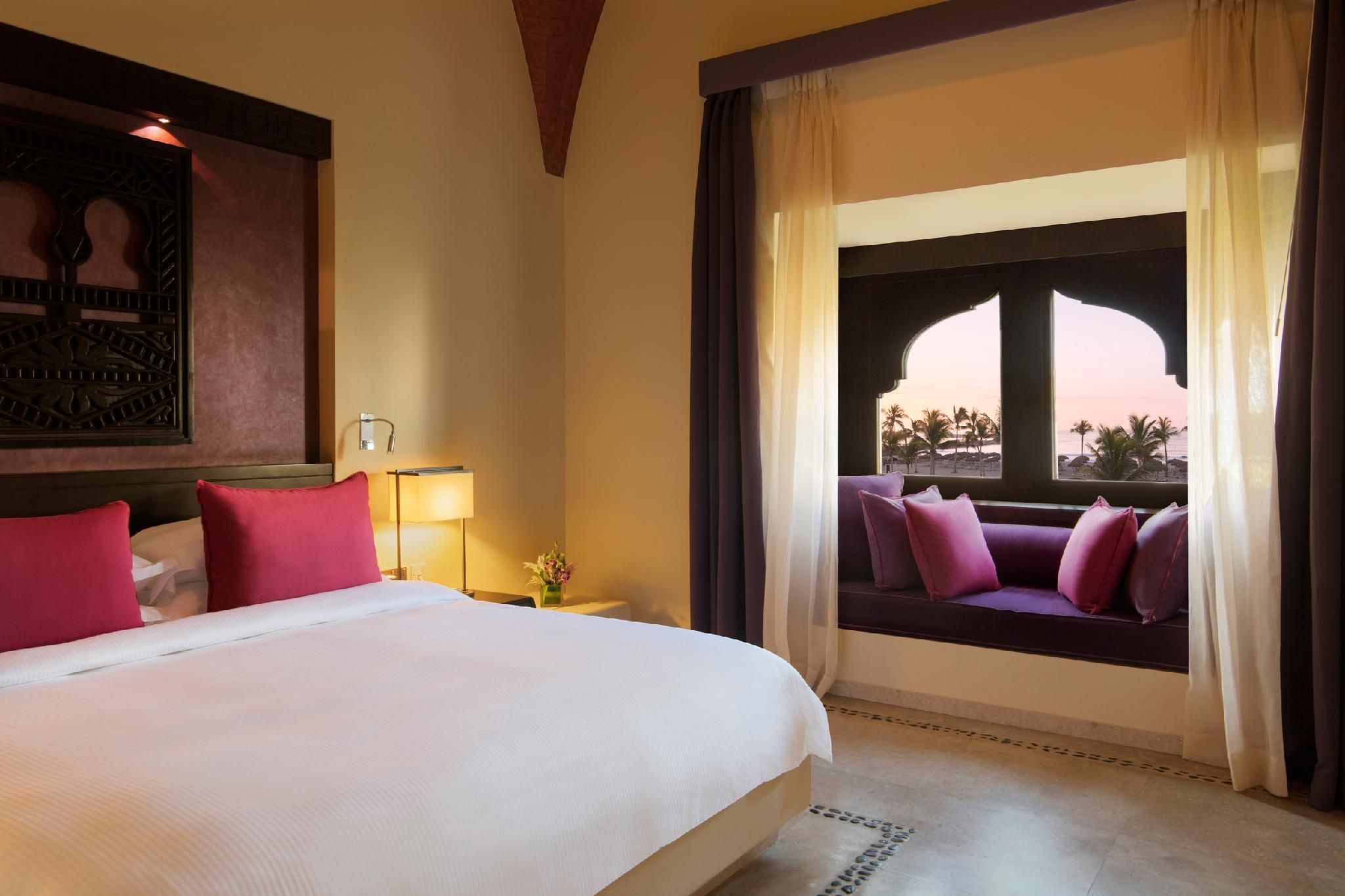 Ocean View Suite With Lounge Access With Aqua Park Access