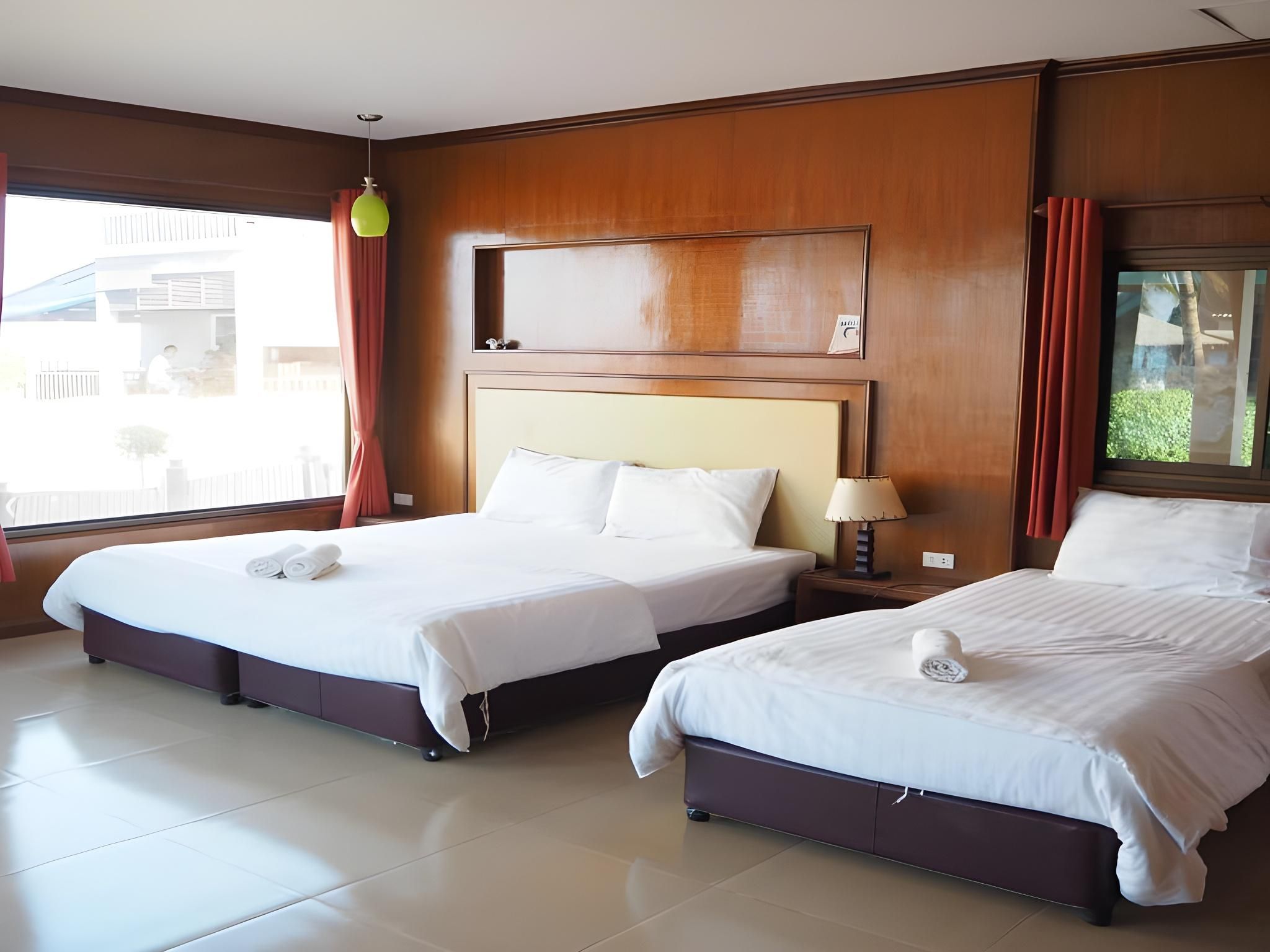 Needa Rock Resort Deluxe Sea View