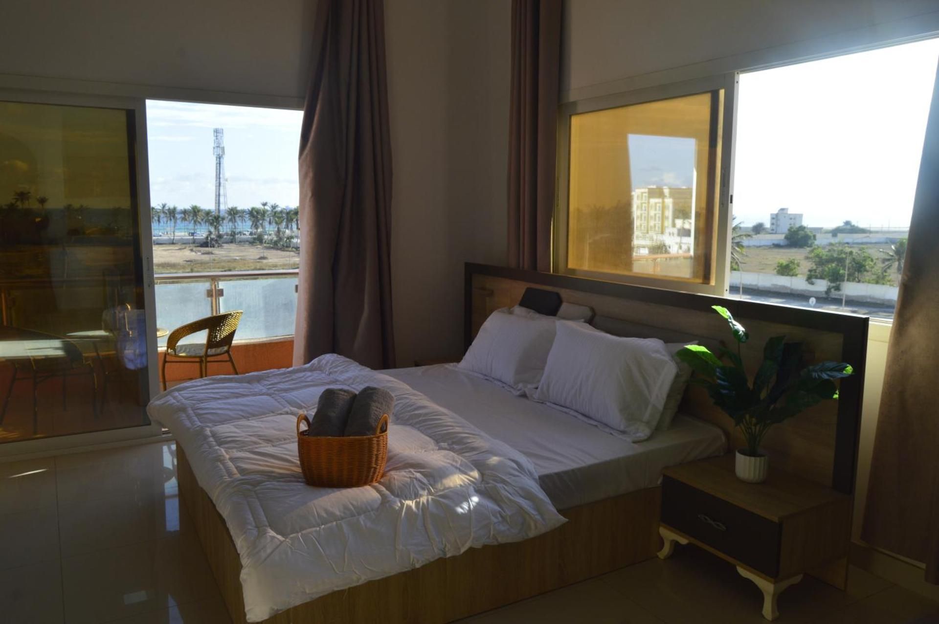 Studio Apartment with Balcony