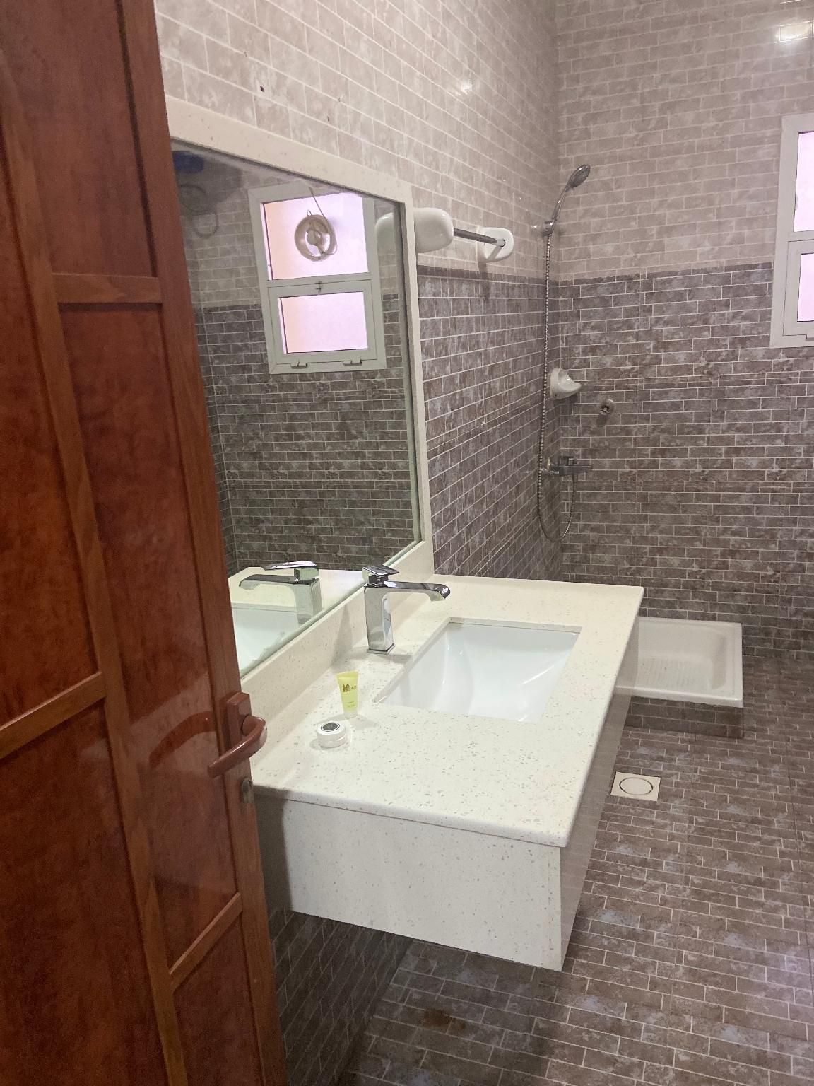 Al Multaqa Hotel Basic Triple Room