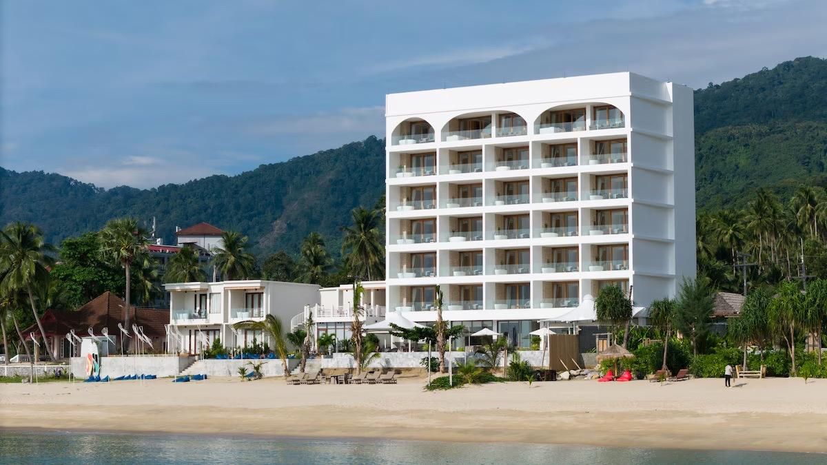 Elite Atoll Beachfront Hotel 