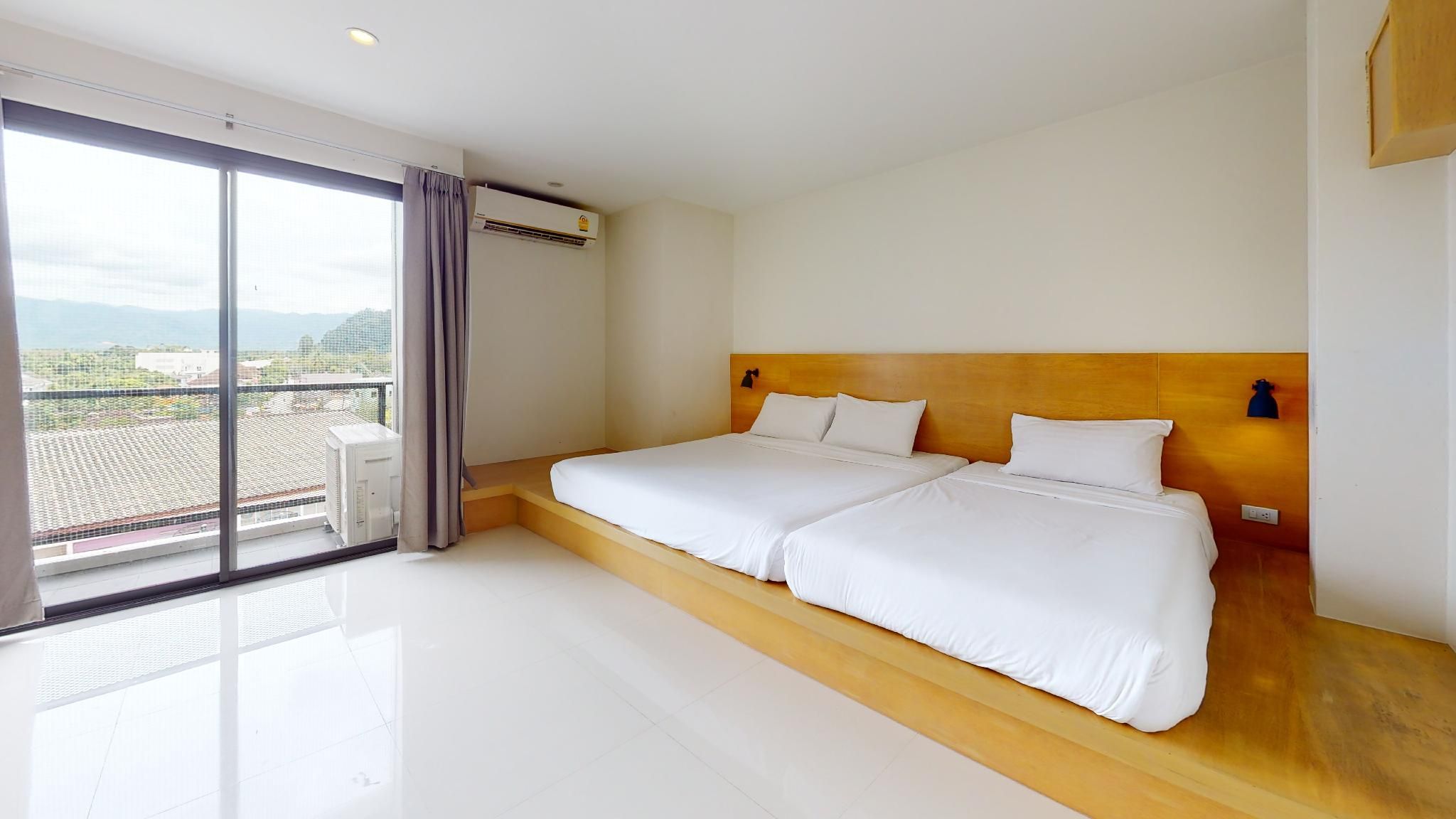 Standard 1 Double and 1 Single Bed