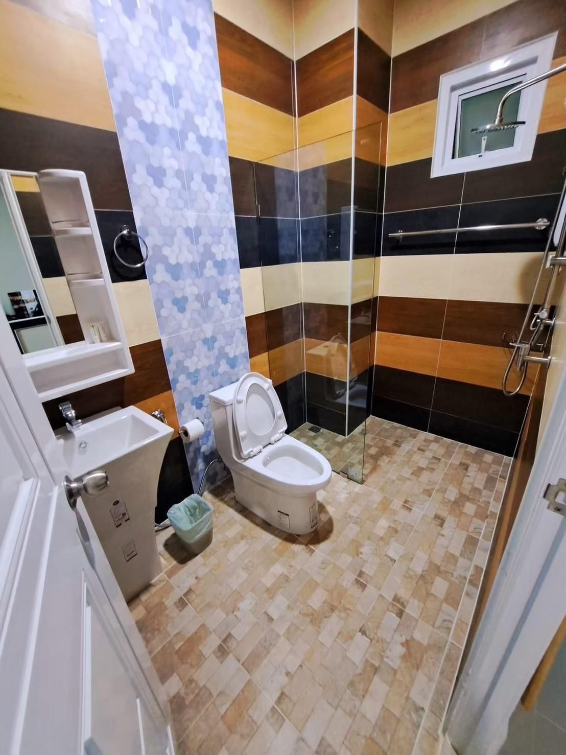 Banjerd Hotel Pool View Junior Suite 3