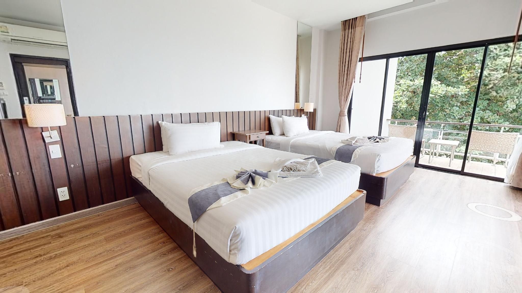 Suite with Sea View