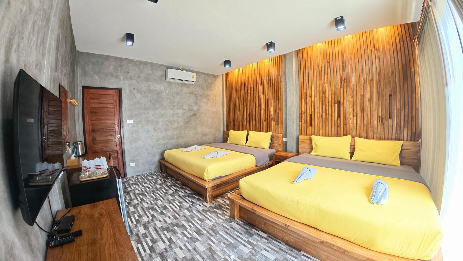 สกายโฮม วัดเจดีย์ไอ้ไข่ Resort & Restaurant Two-Bedroom House