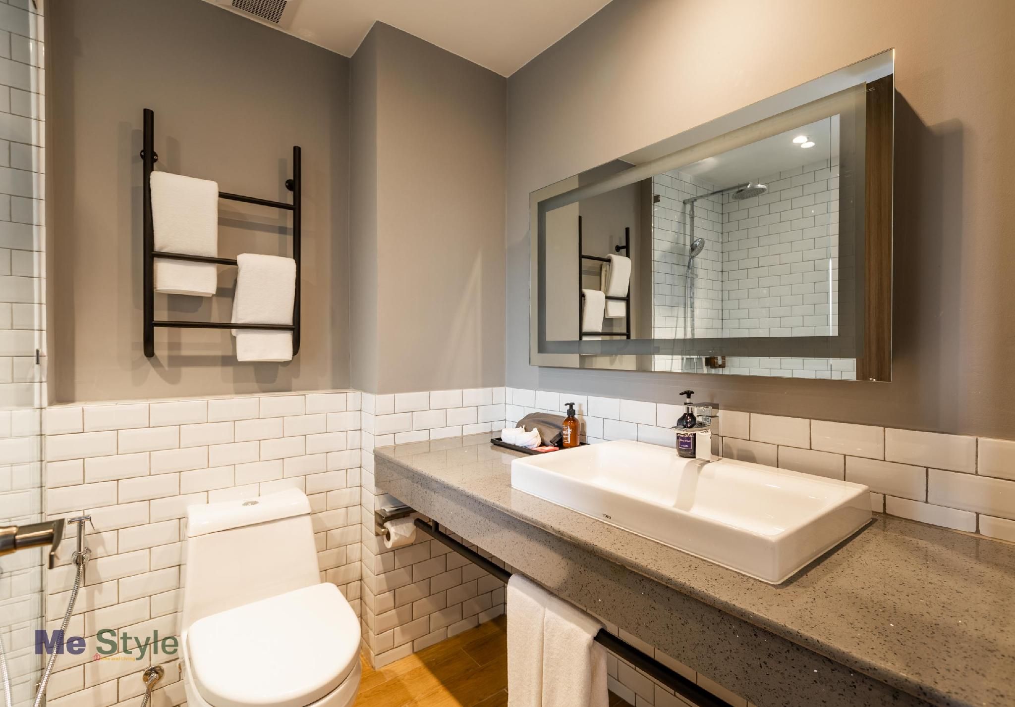 Hotel Scarlett Superior Triple Room 2