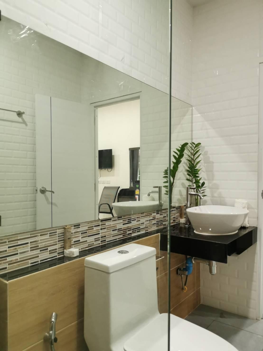 Modern Loft Room with Double Bed