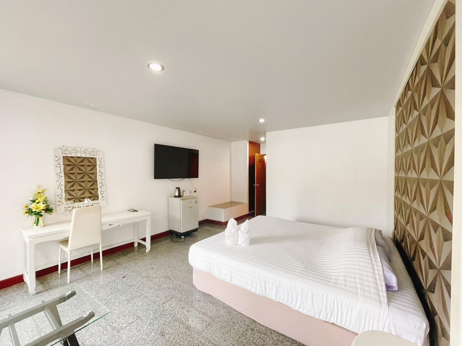Triple Suite for 3 People