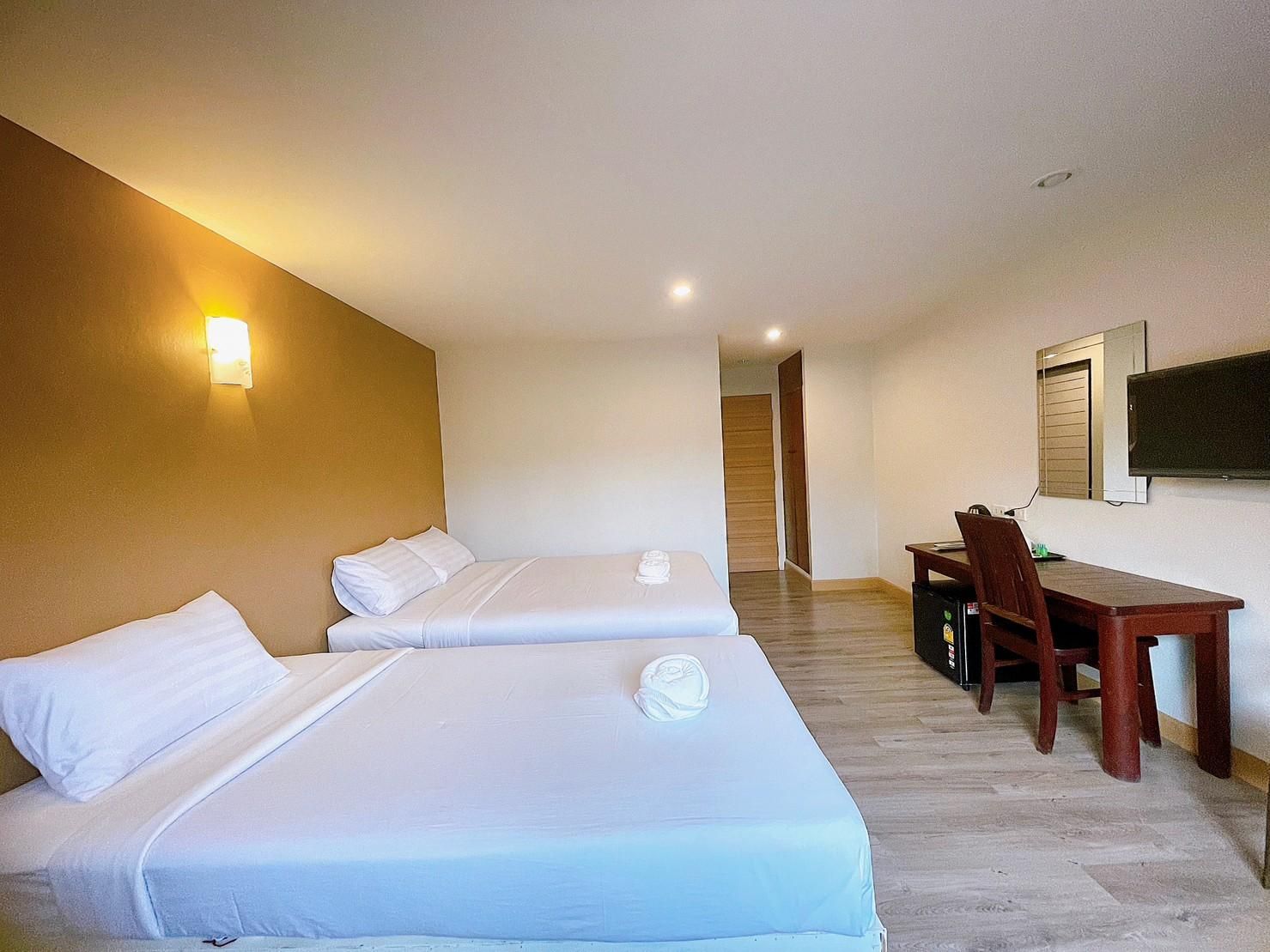 Superior Triple Room