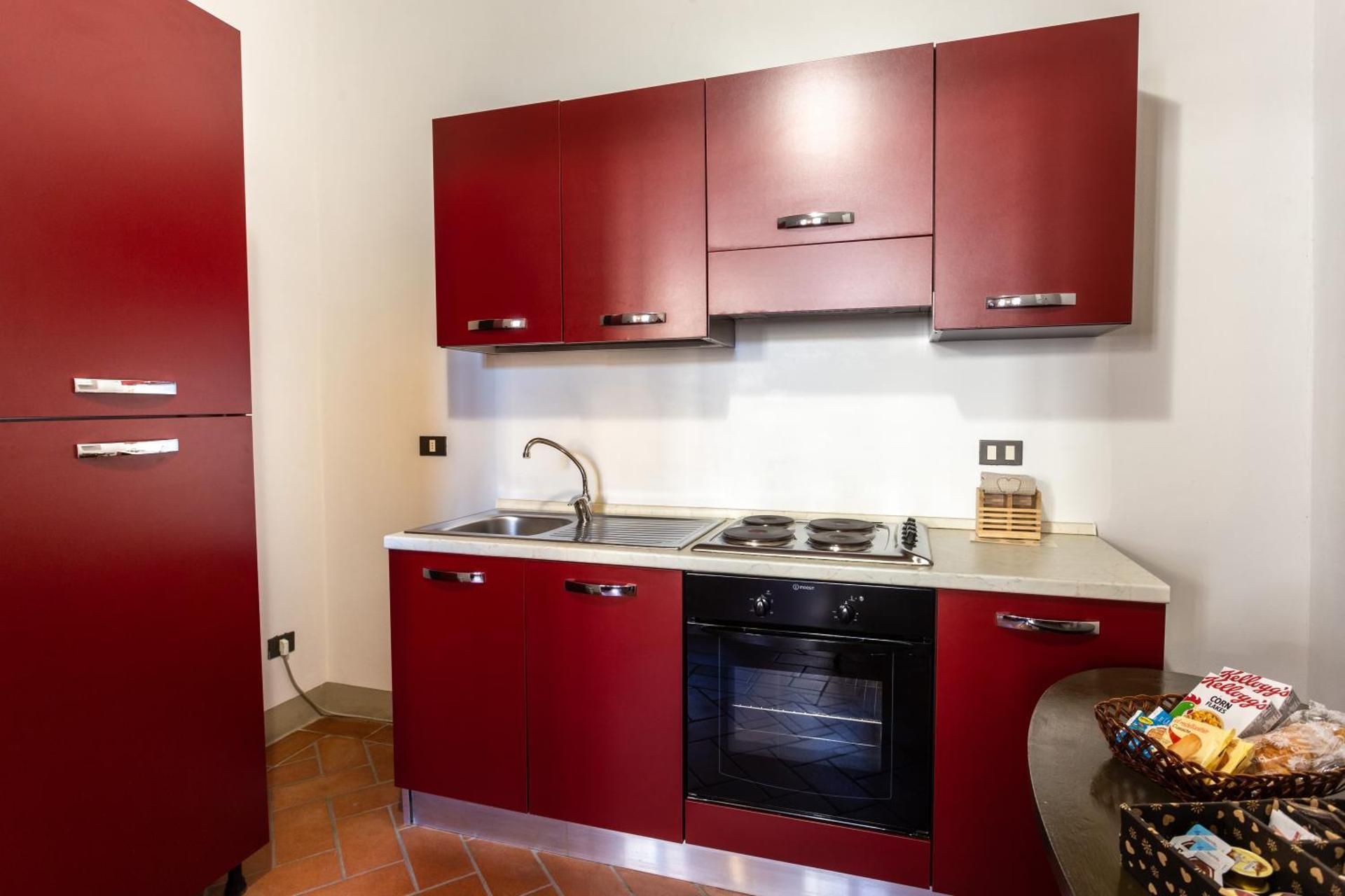 One-Bedroom Apartment (3 Adults)