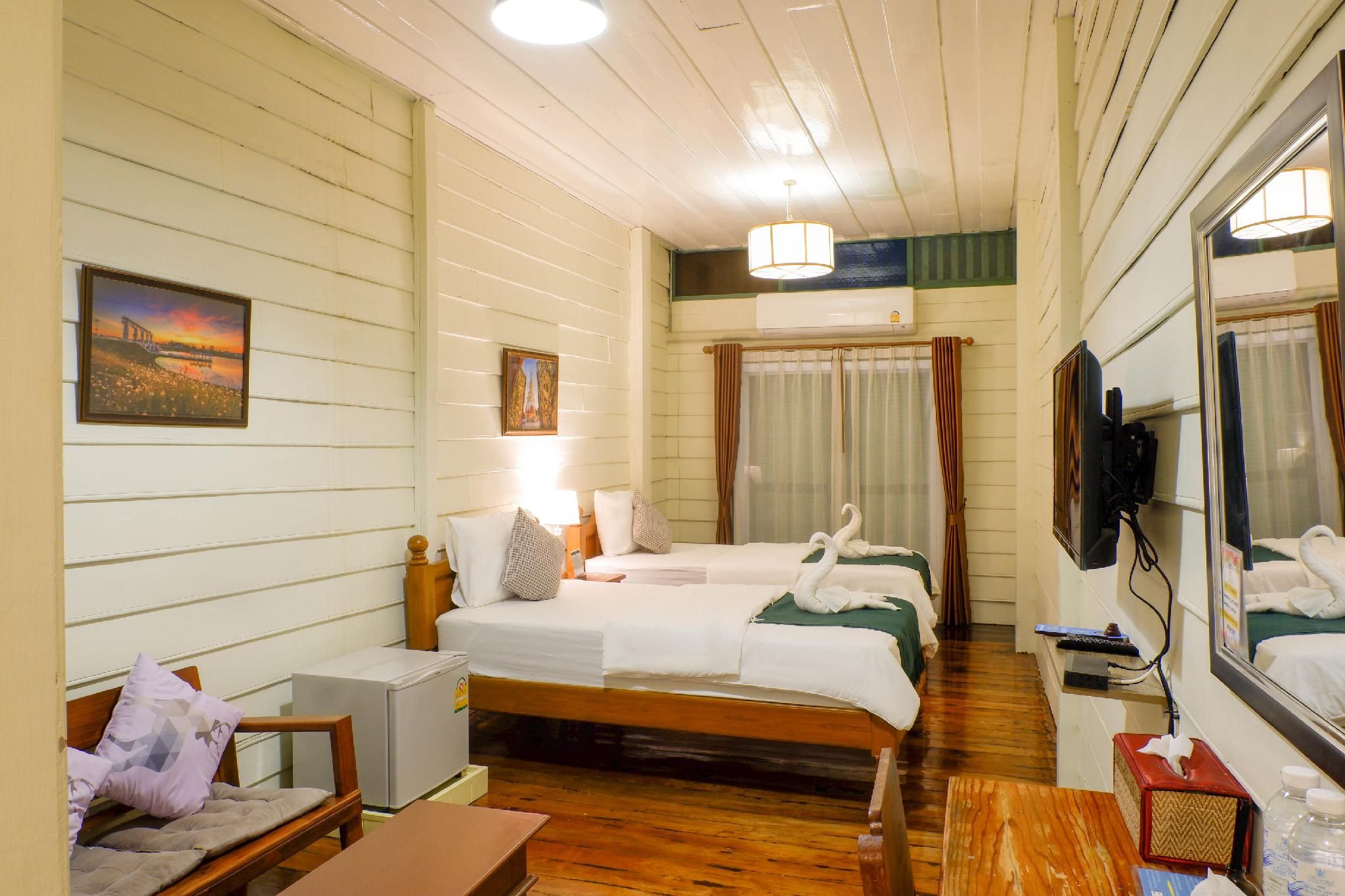 Twin Room with Balcony