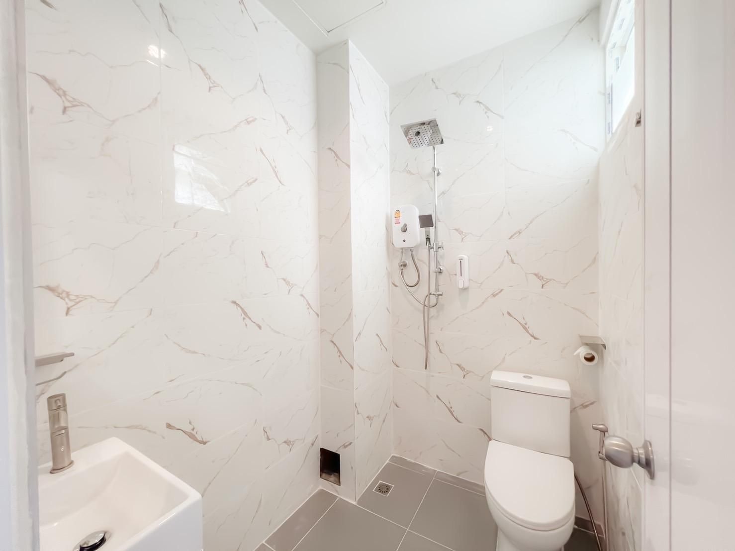 The Room Hotel Double Economy 3