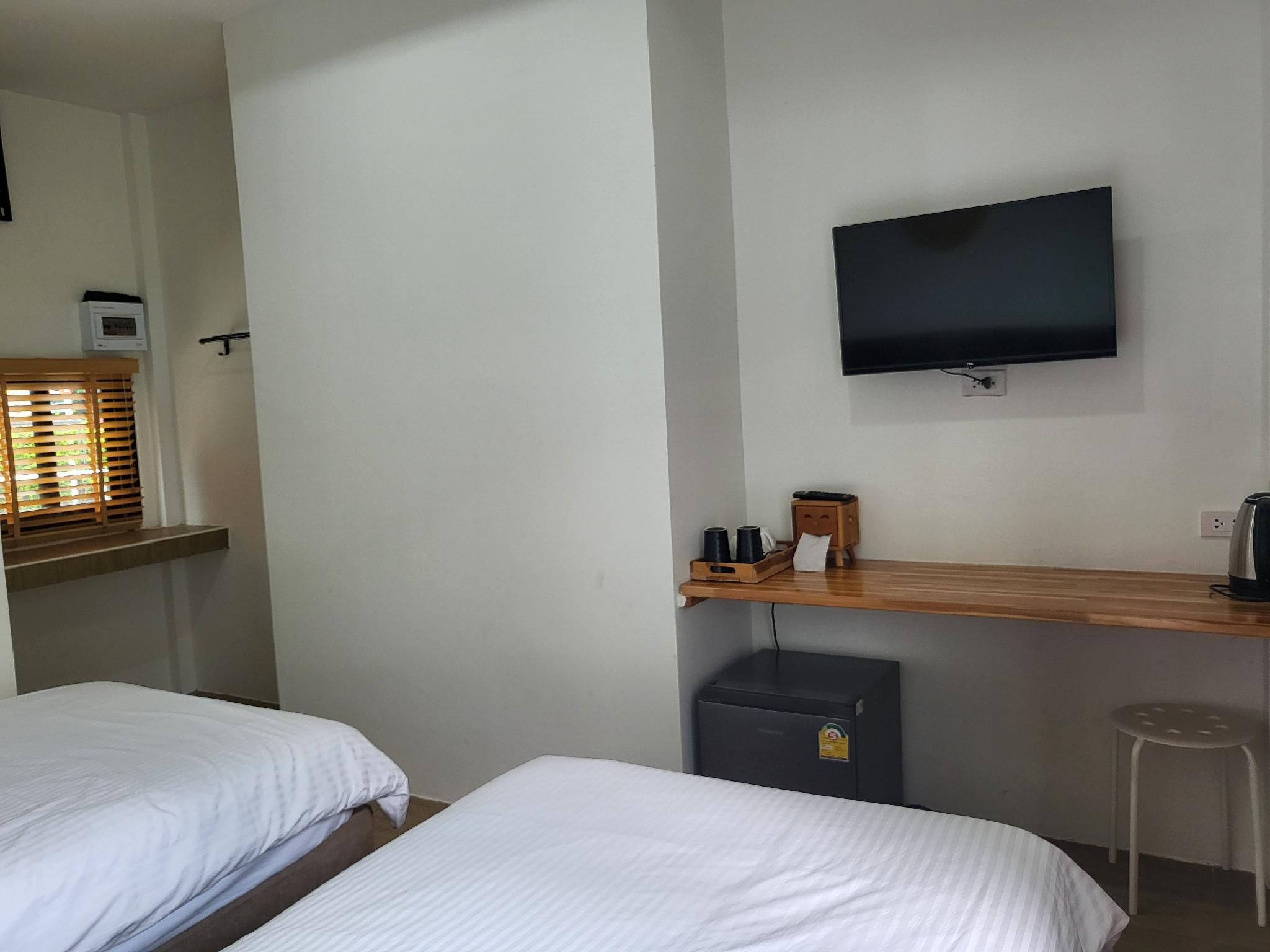 Standard Room with twin beds
