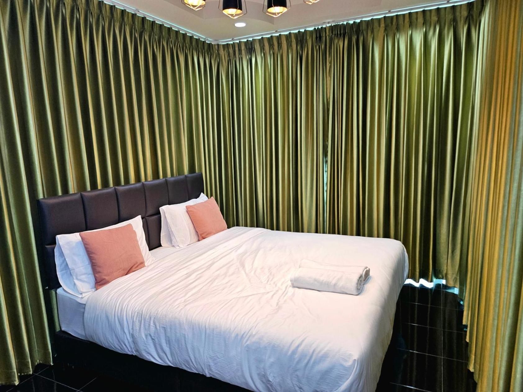 Classic Quadruple Room