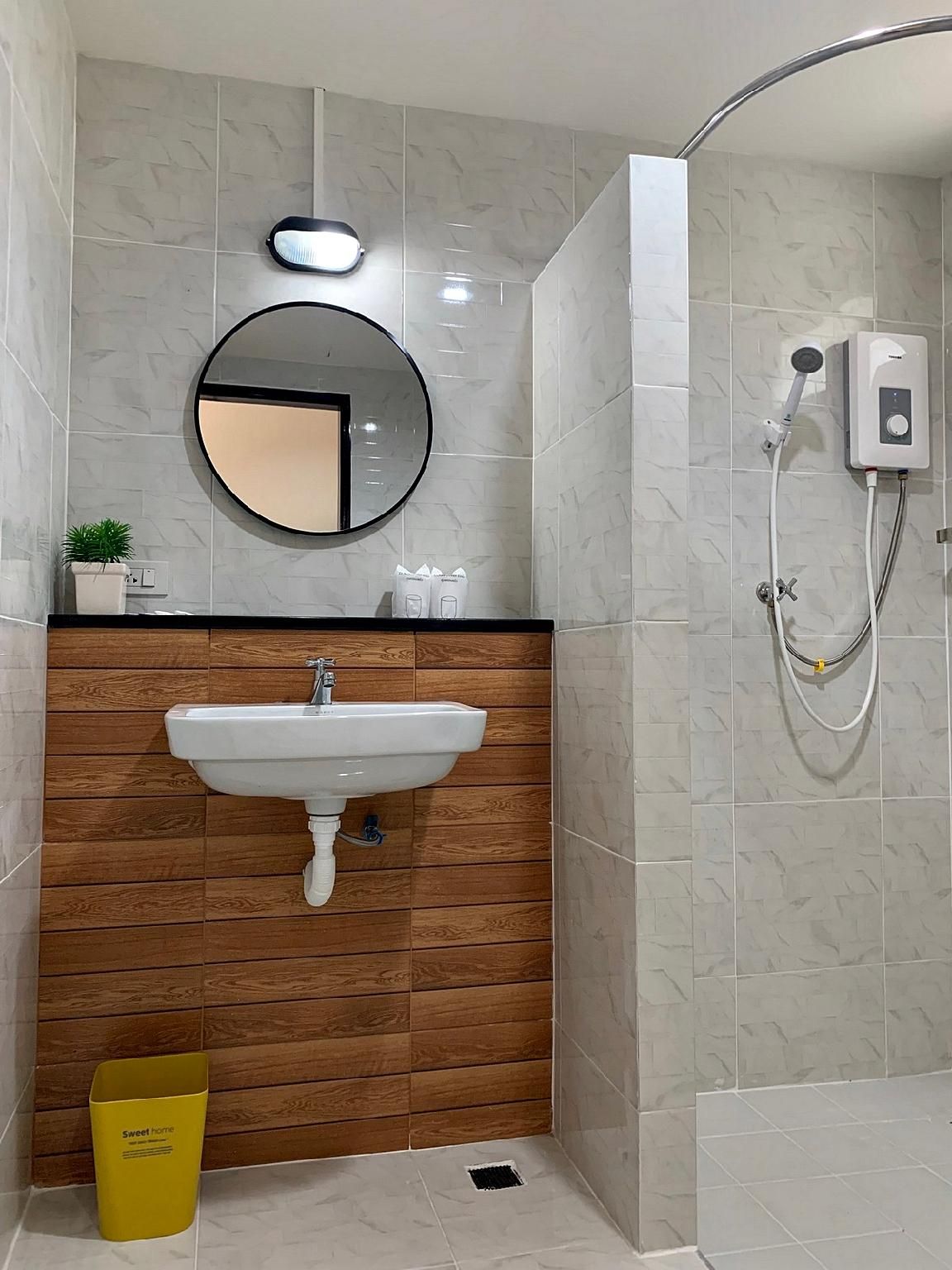 Langkalagoon Hotel Deluxe Mountain View 3