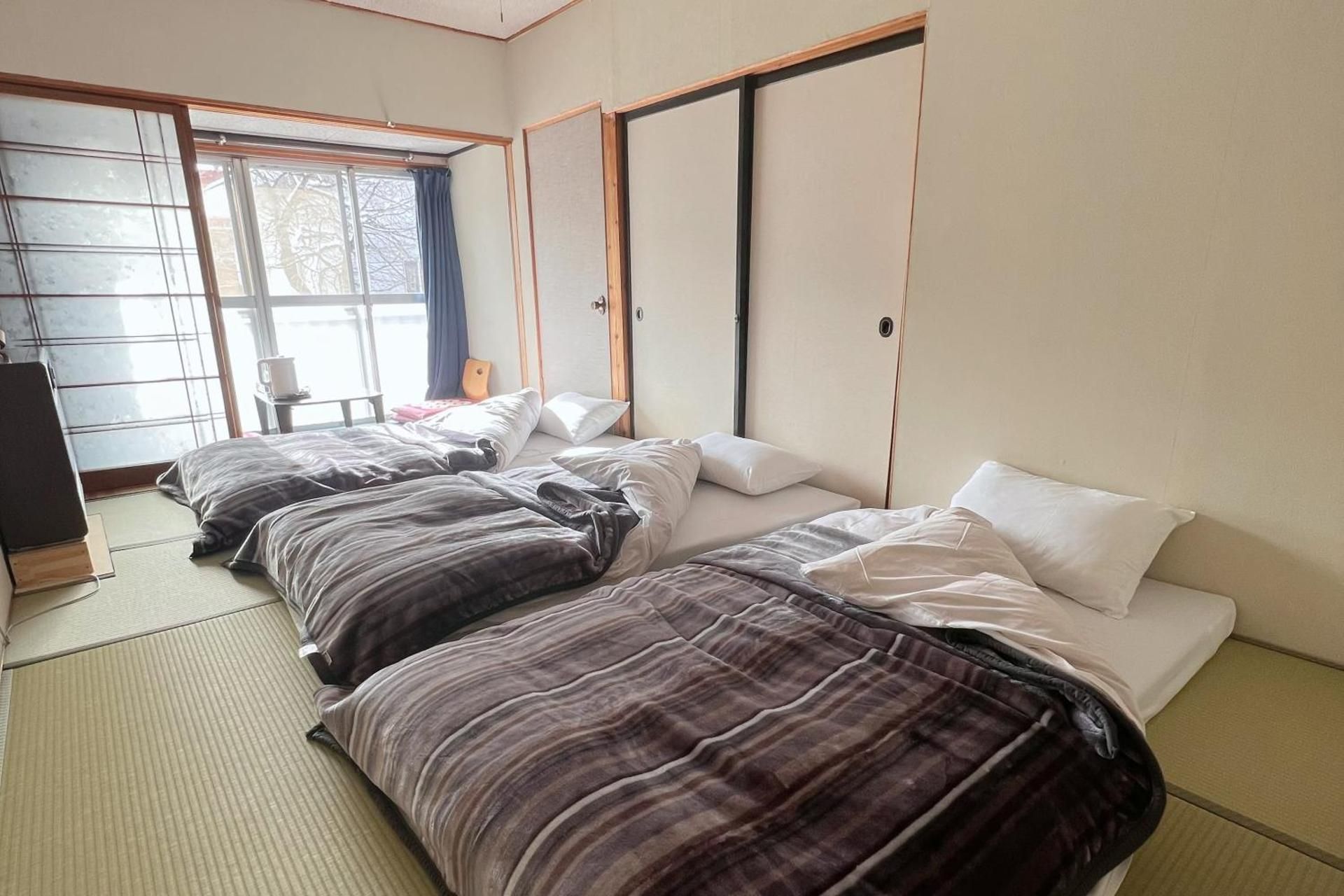 Triple Room with Shared Toilet