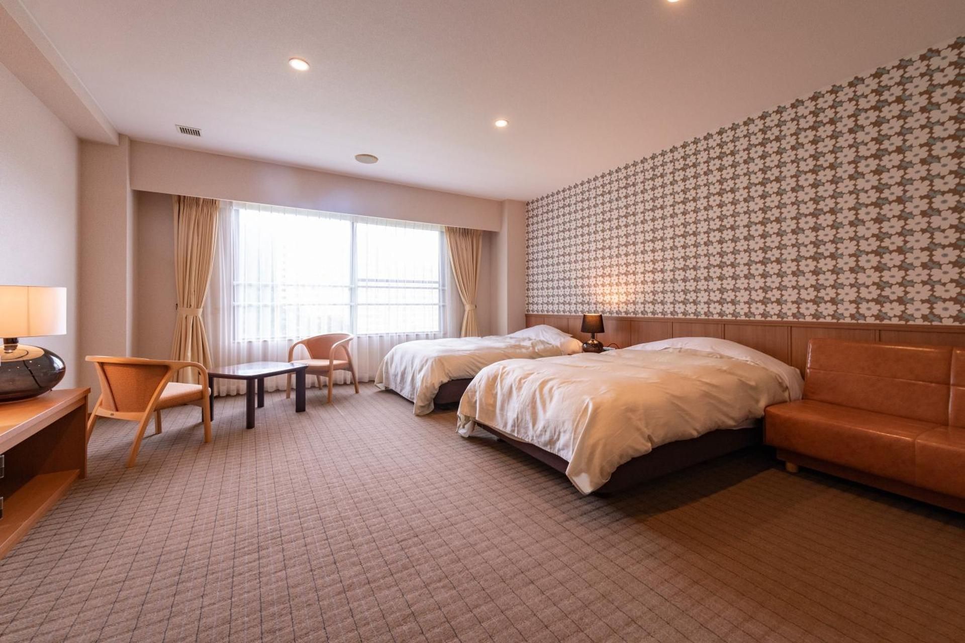 Superior Twin Room - Ski Run View