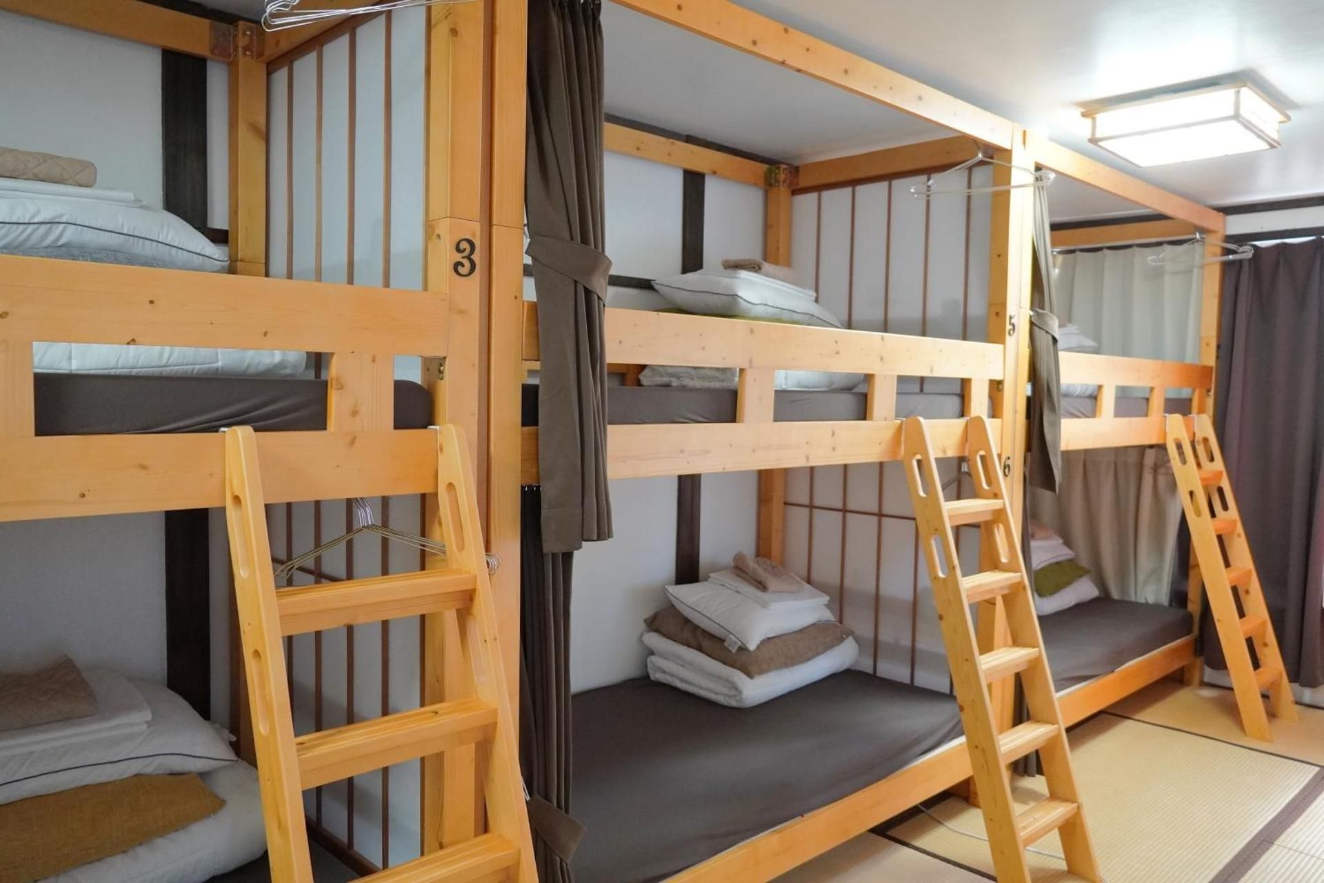 Bunk Bed in Mixed Dormitory Room