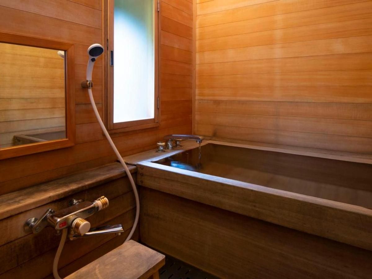 Quadruple Room with Private Bathroom