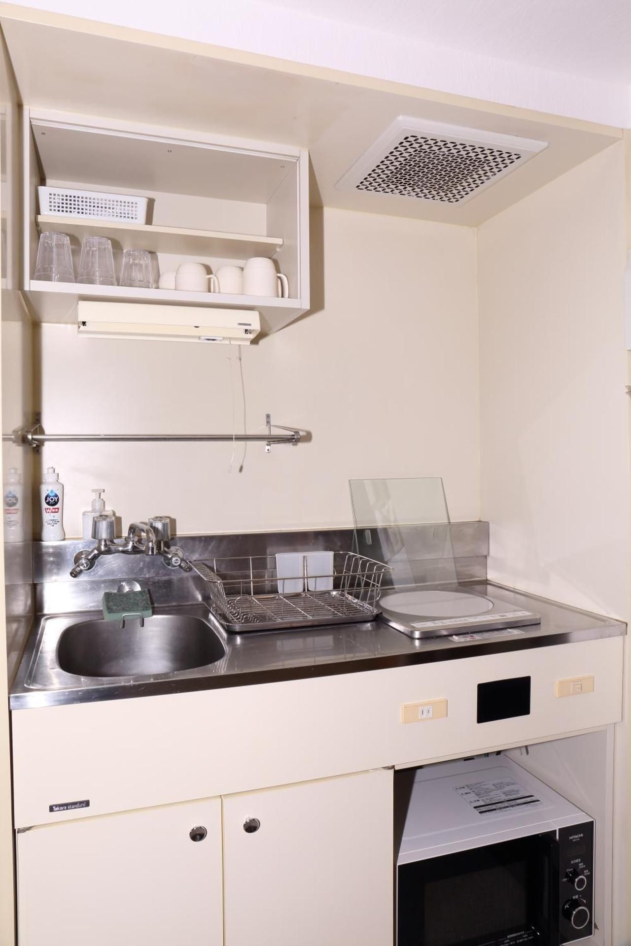 Deluxe Room 401