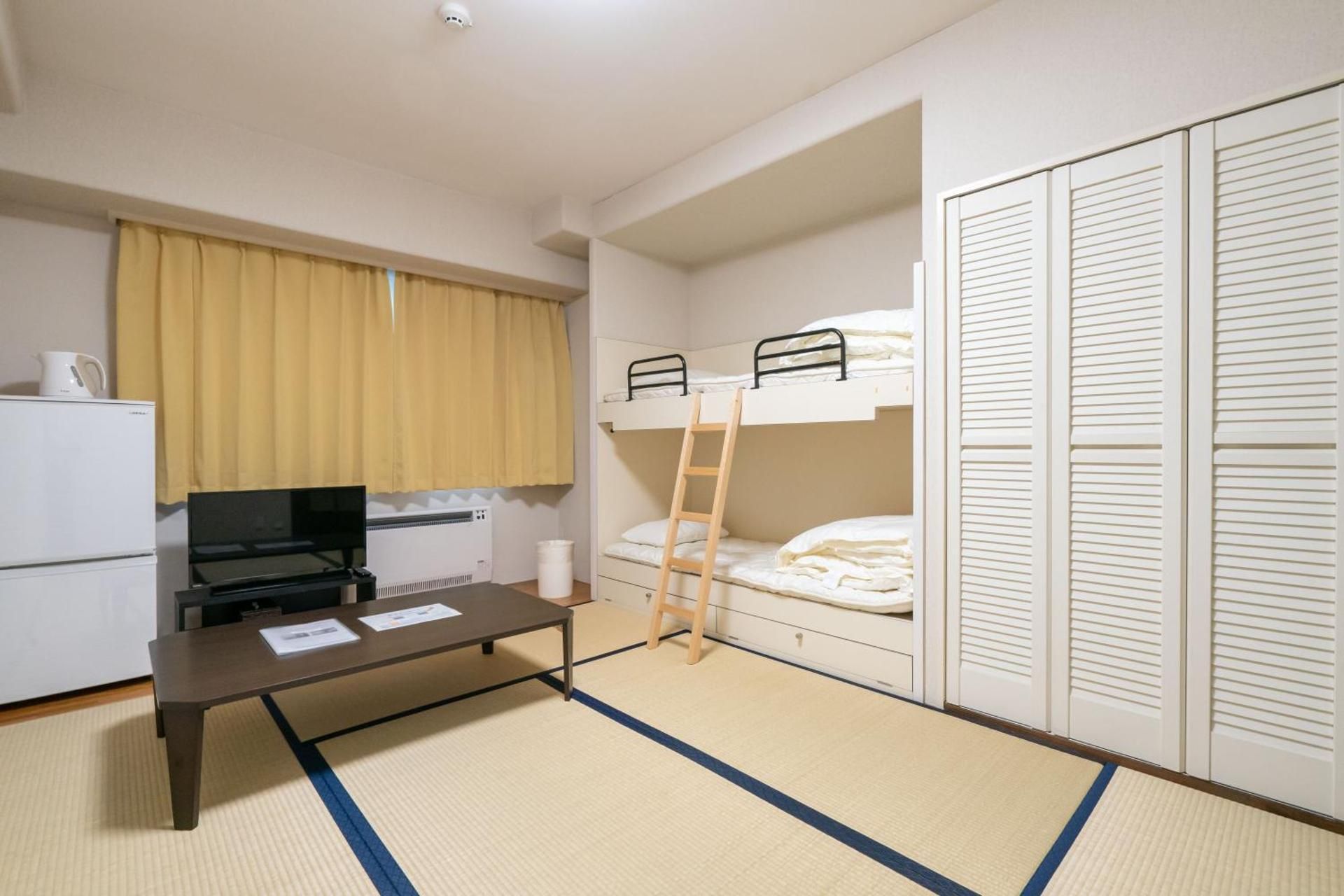 Standard Japanese Room 516