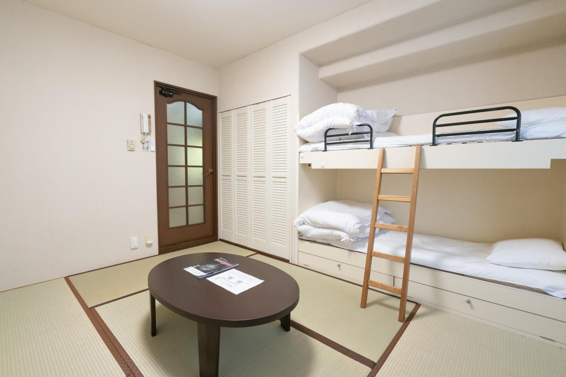 Standard Japanese Room 610