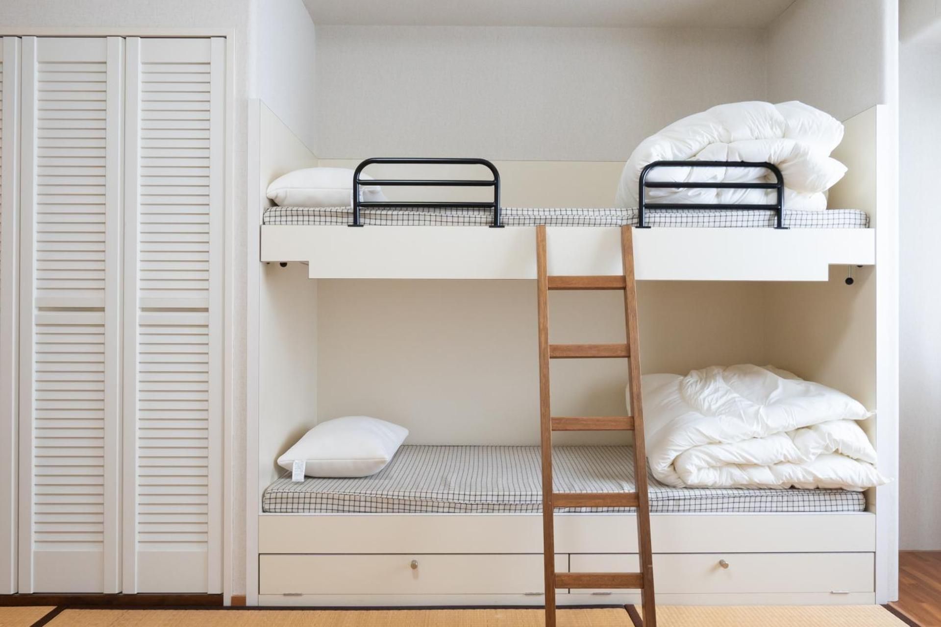 Standard Japanese Room 702