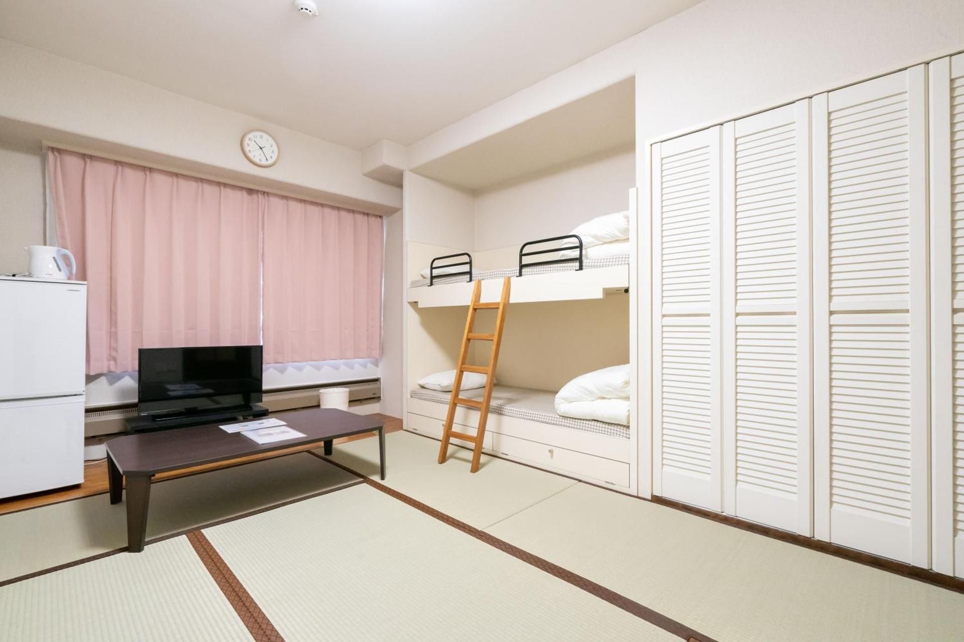 Standard Japanese Room 805
