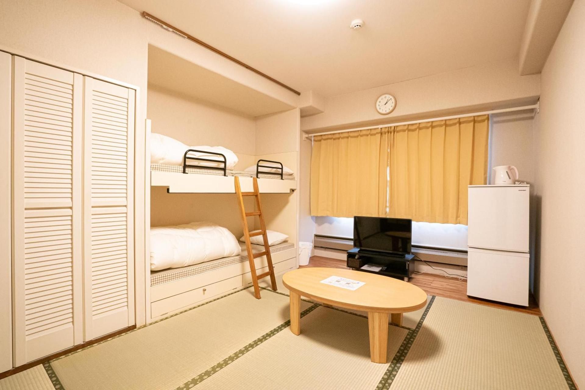 Standard Japanese Room 914