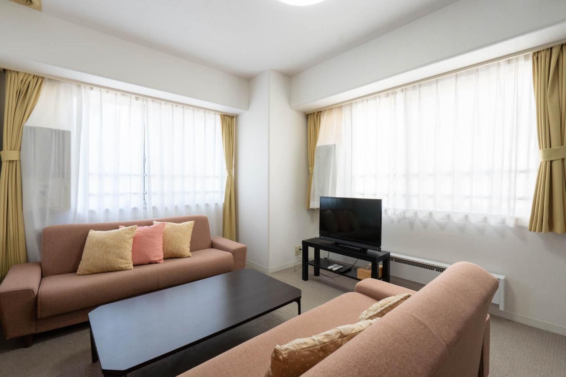Deluxe Room 401