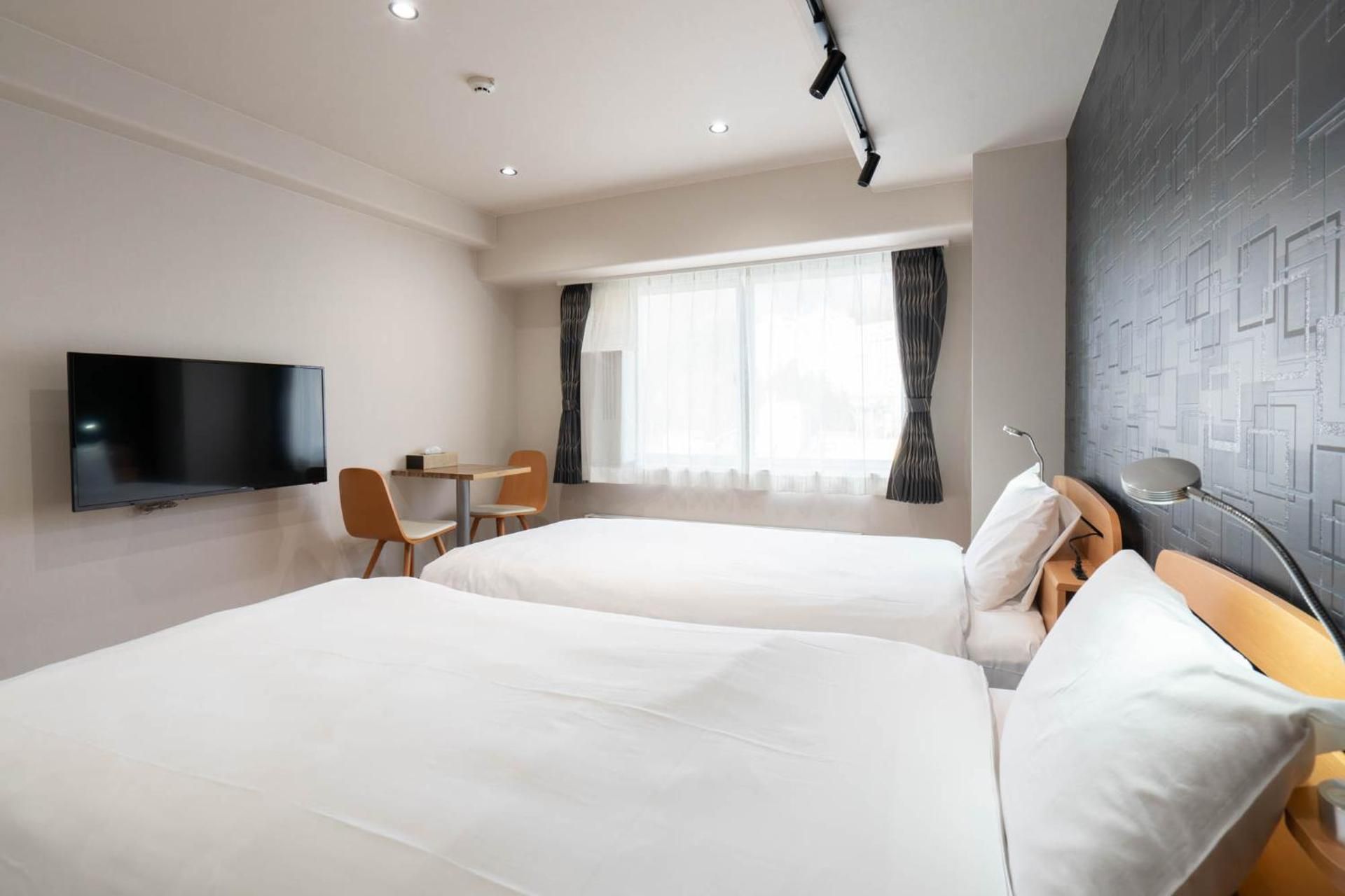 Superior Western Room 404