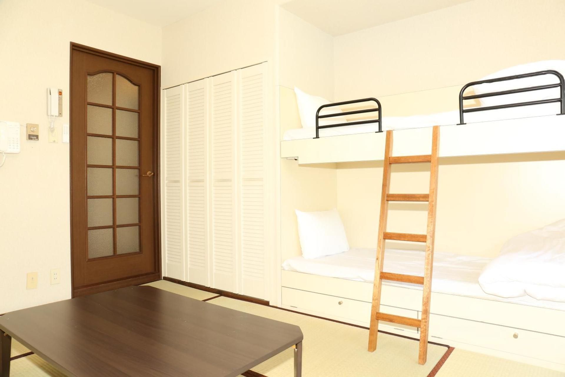 Standard Japanese Room 505