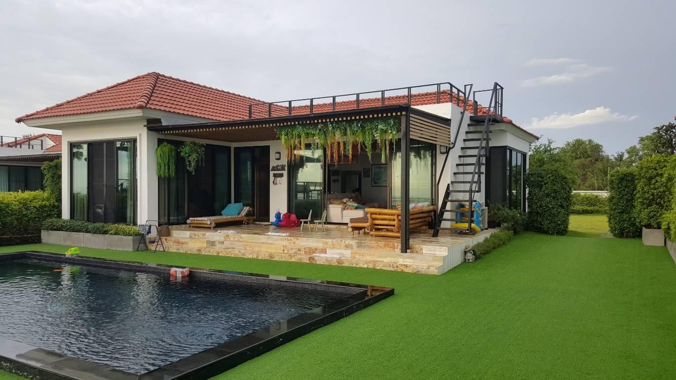 La Playa Pool Villa Beach Front Cha-am Huahin