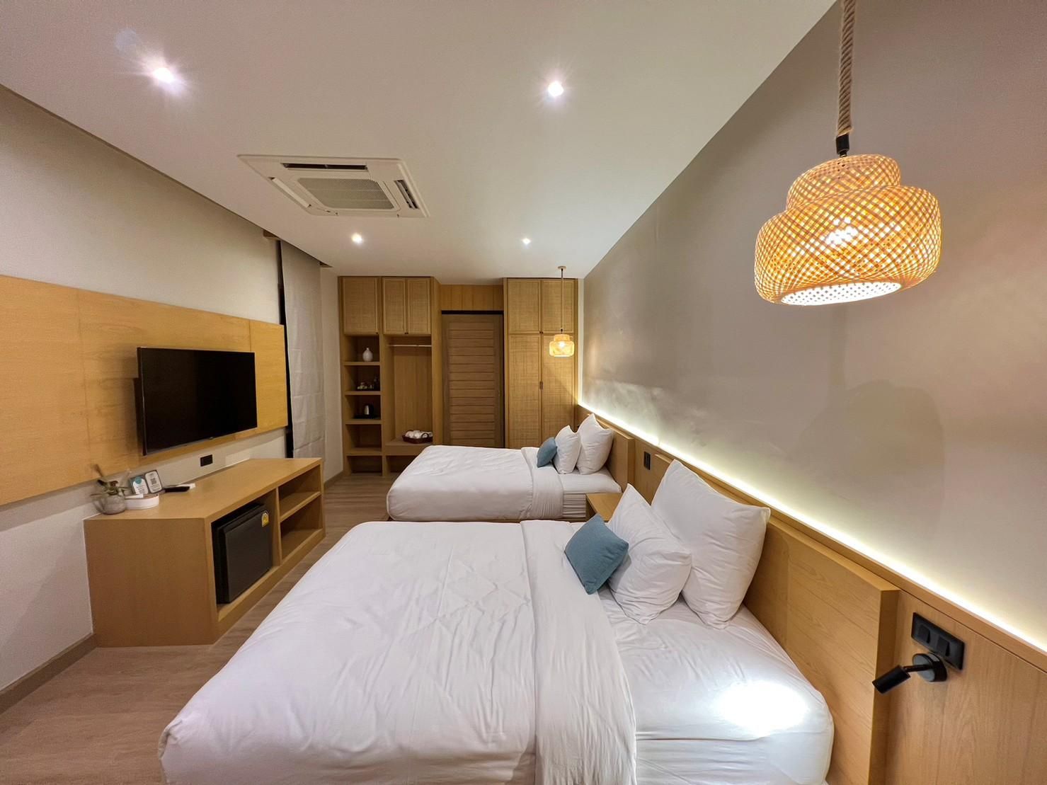 Executive Room