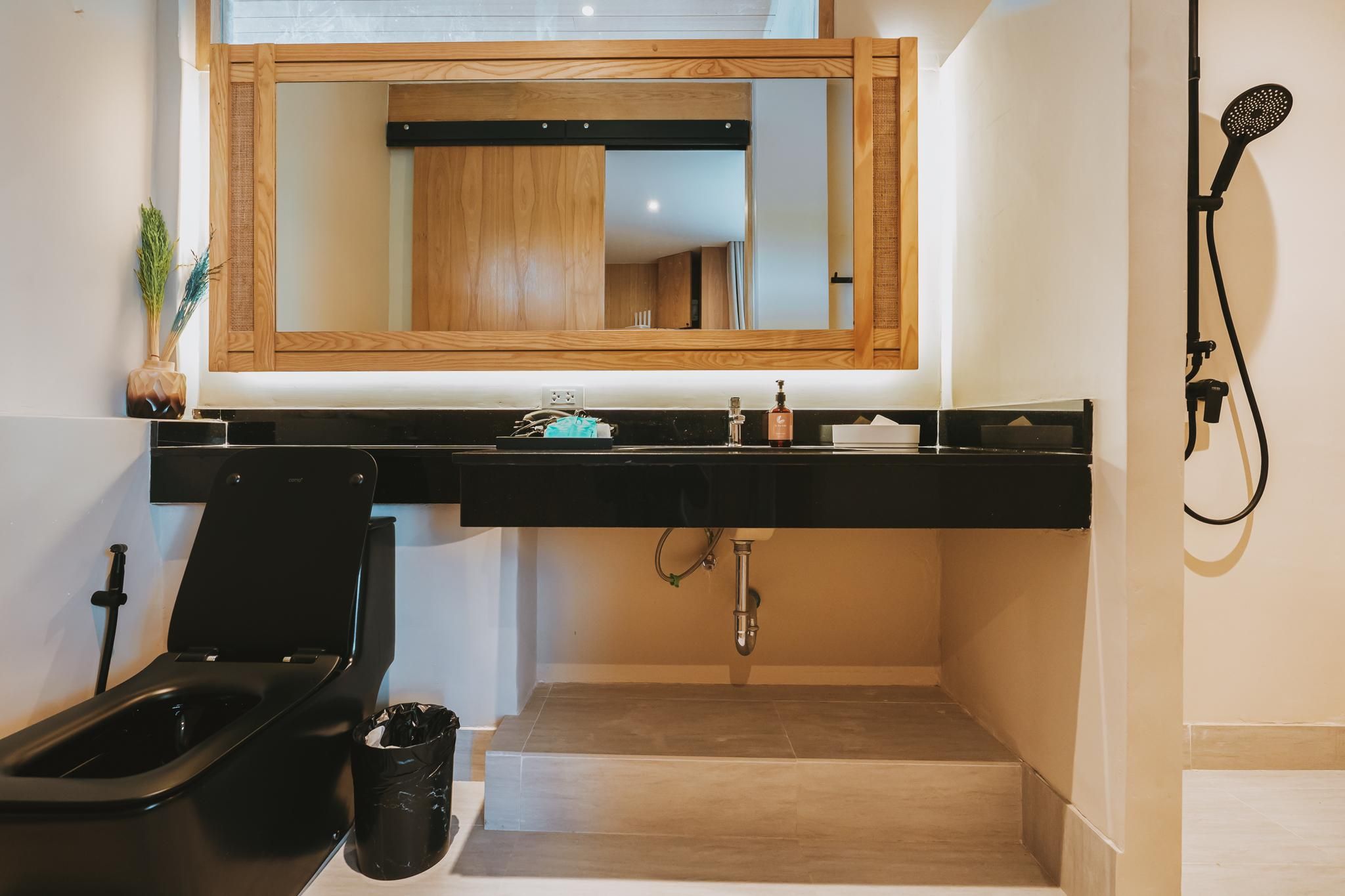 Le La Lake Resort and Spa Two Bedroom Villa