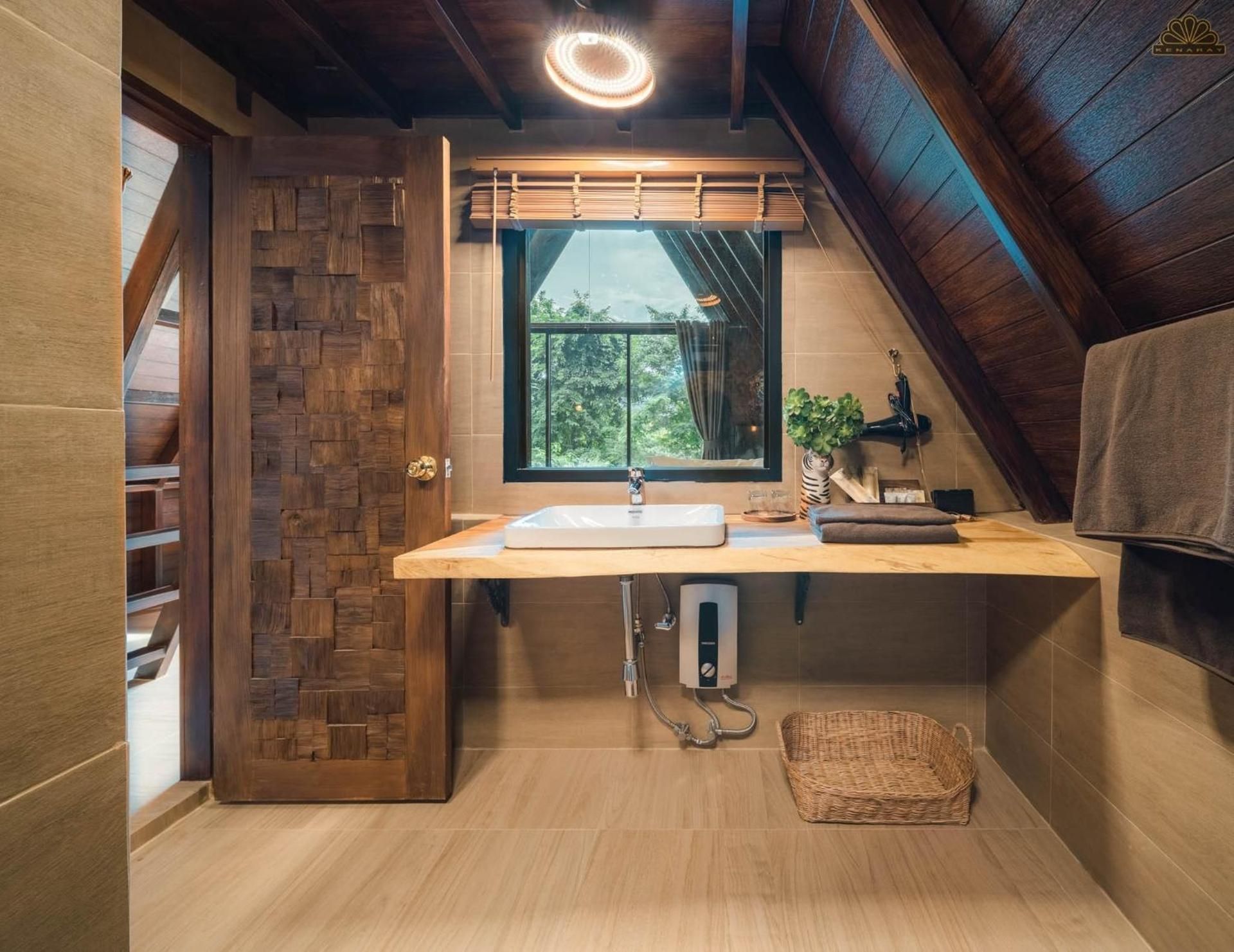 Triple Room with Mountain View