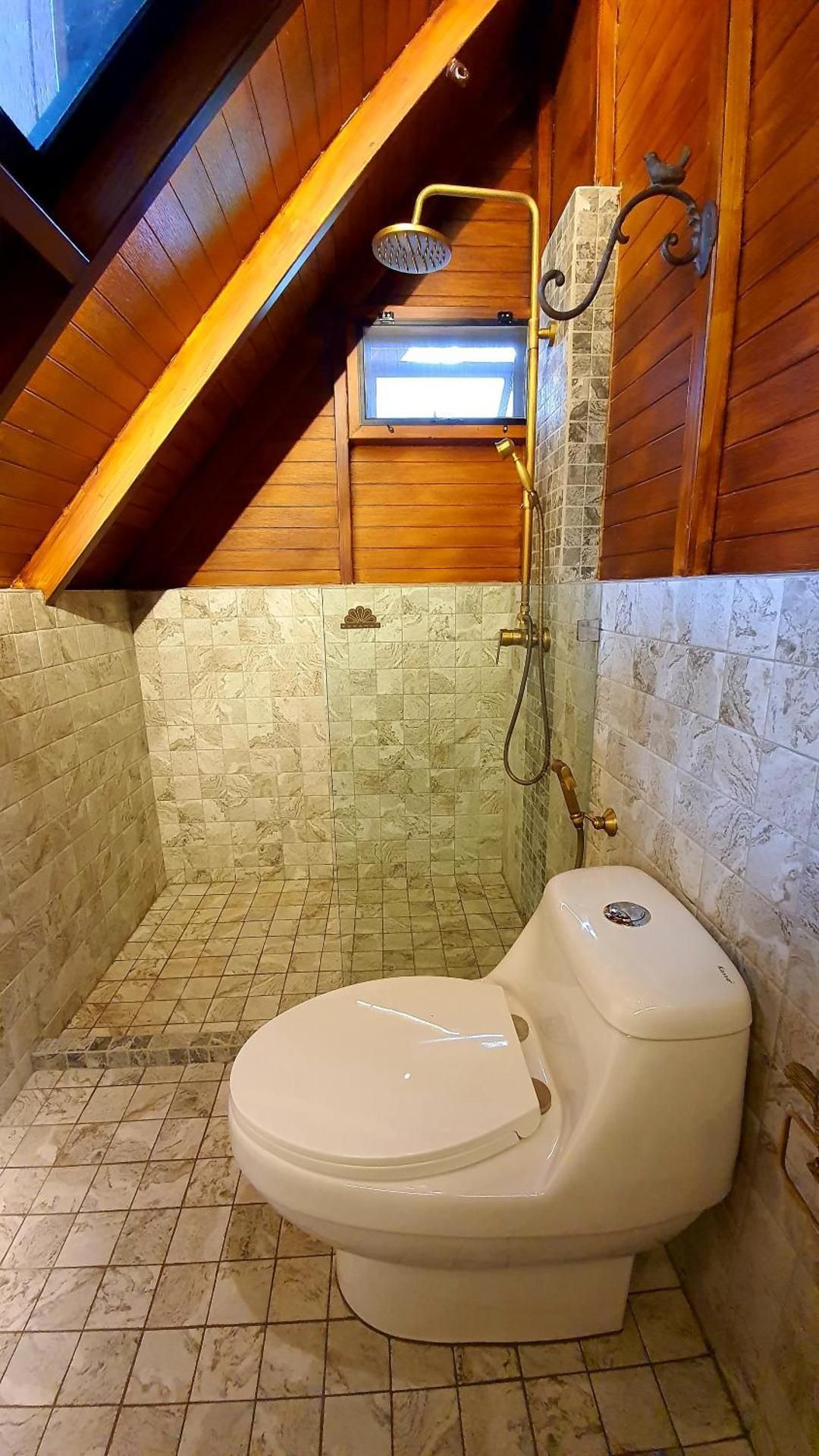 King Room with Mountain View