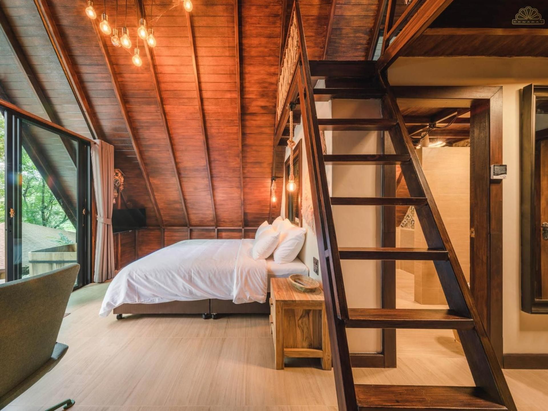 Quadruple Room with Bath