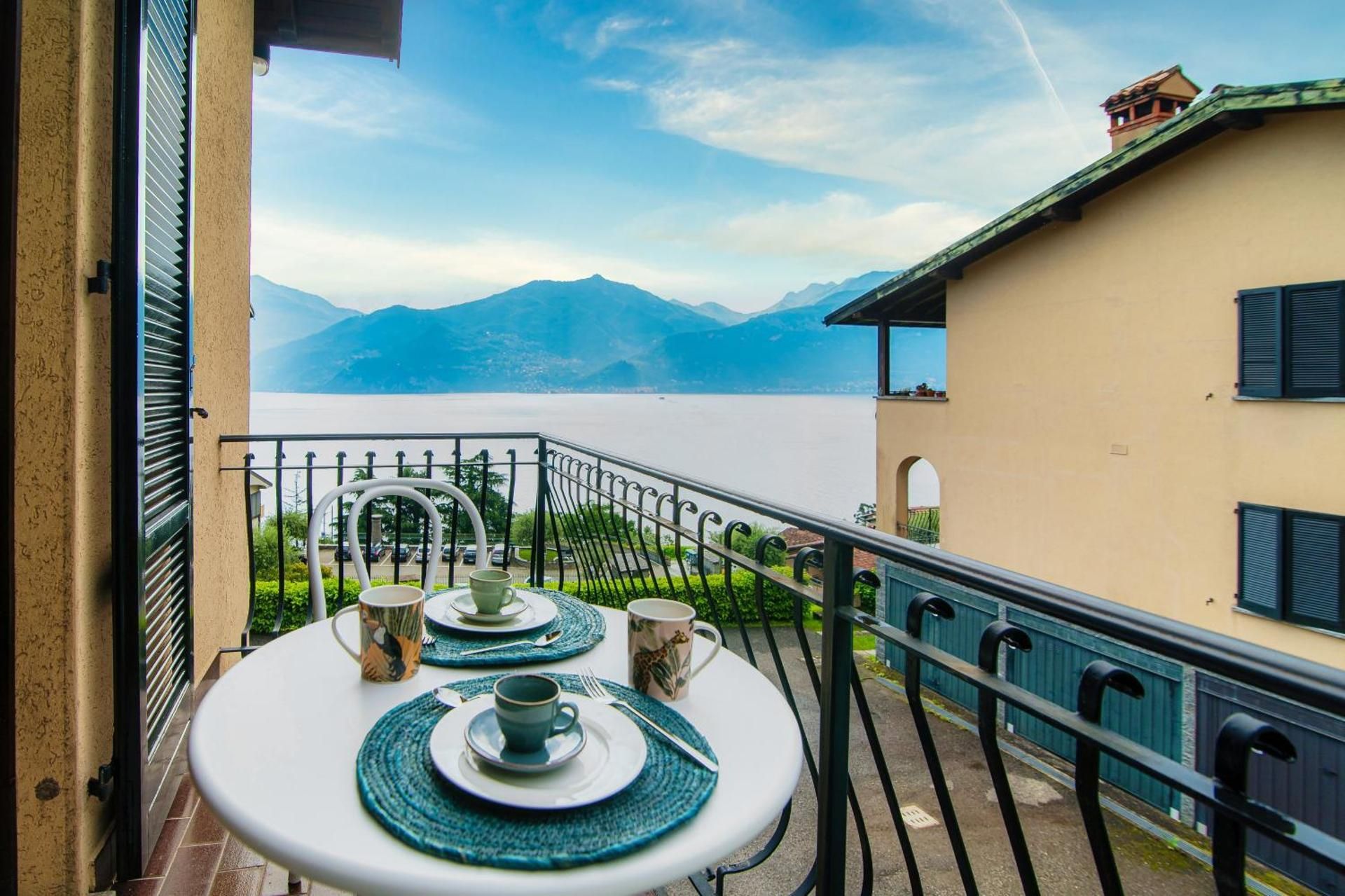 Apartment with View and Balcony