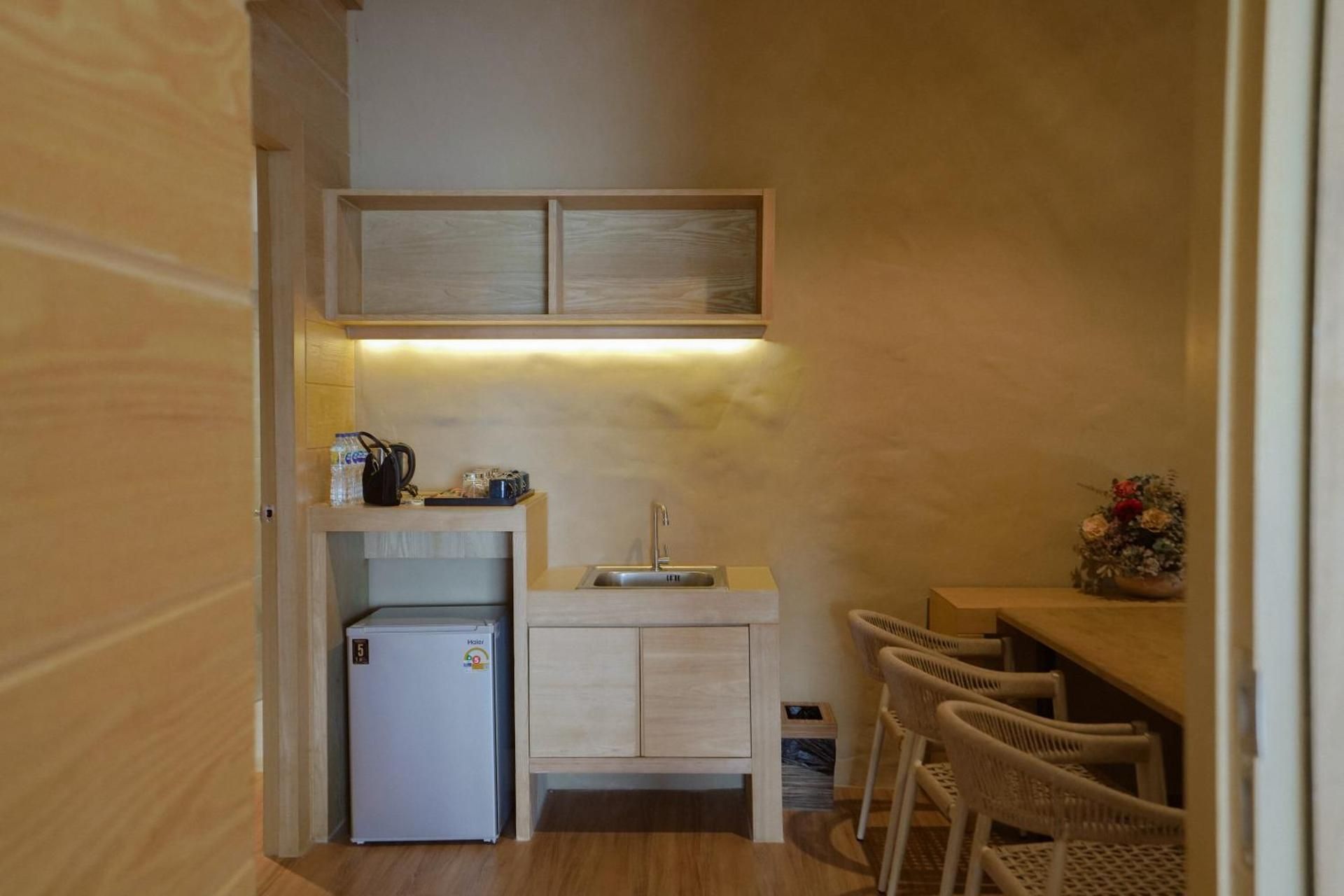 Studio with Terrace