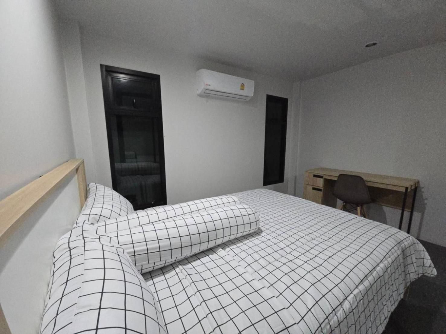 Moon Beach House Standard Double Room