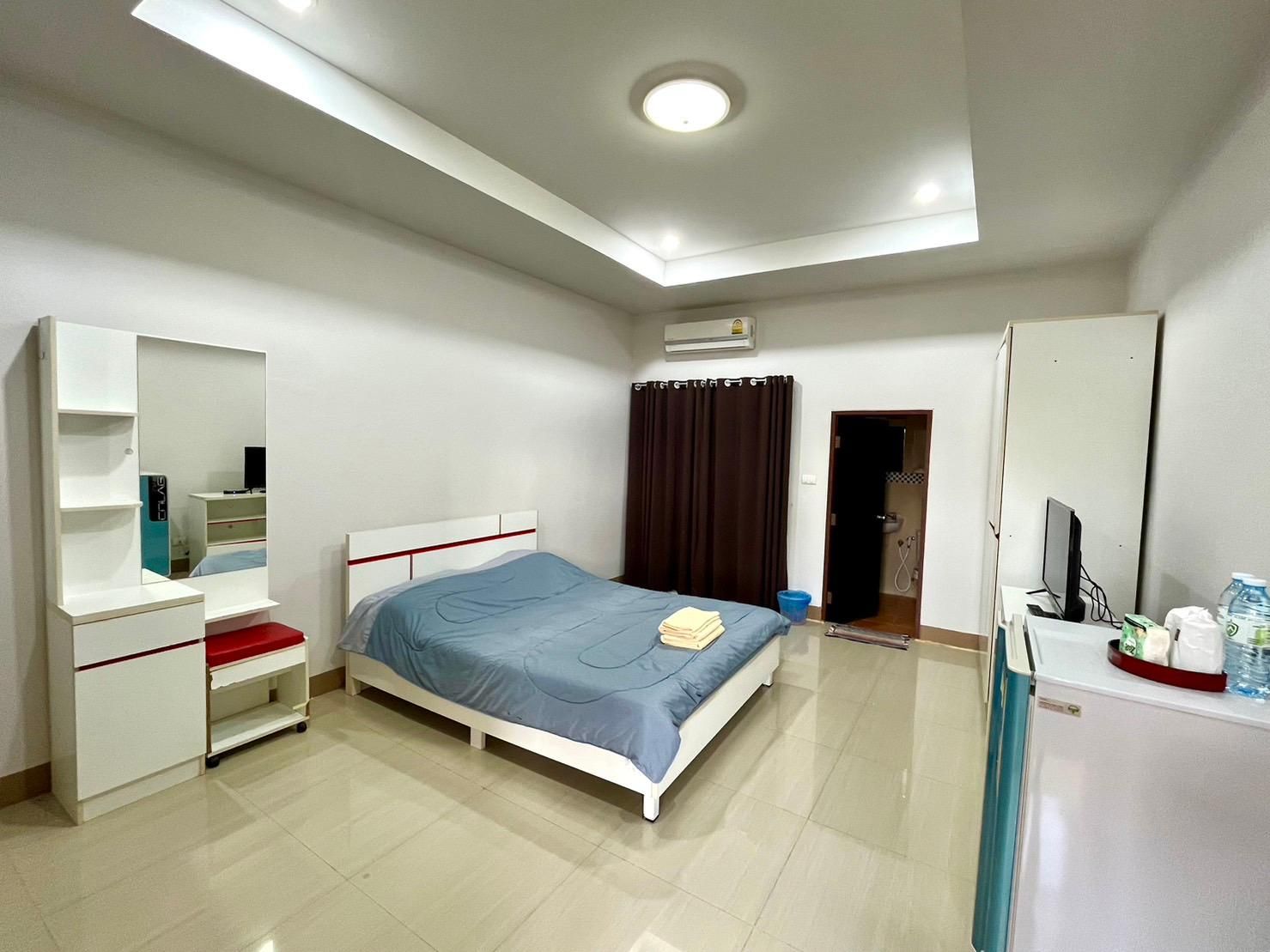 SJ mansion Phetchaburi Standard Room 2