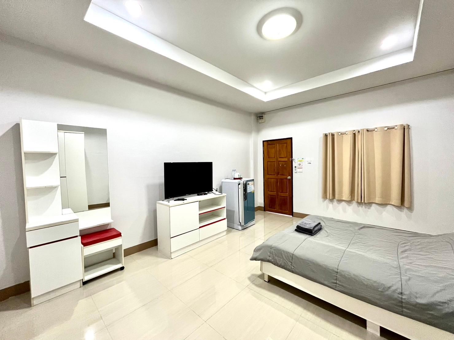 SJ mansion Phetchaburi Standard Room