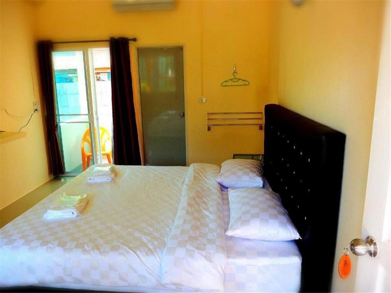 Studio with Sea View
