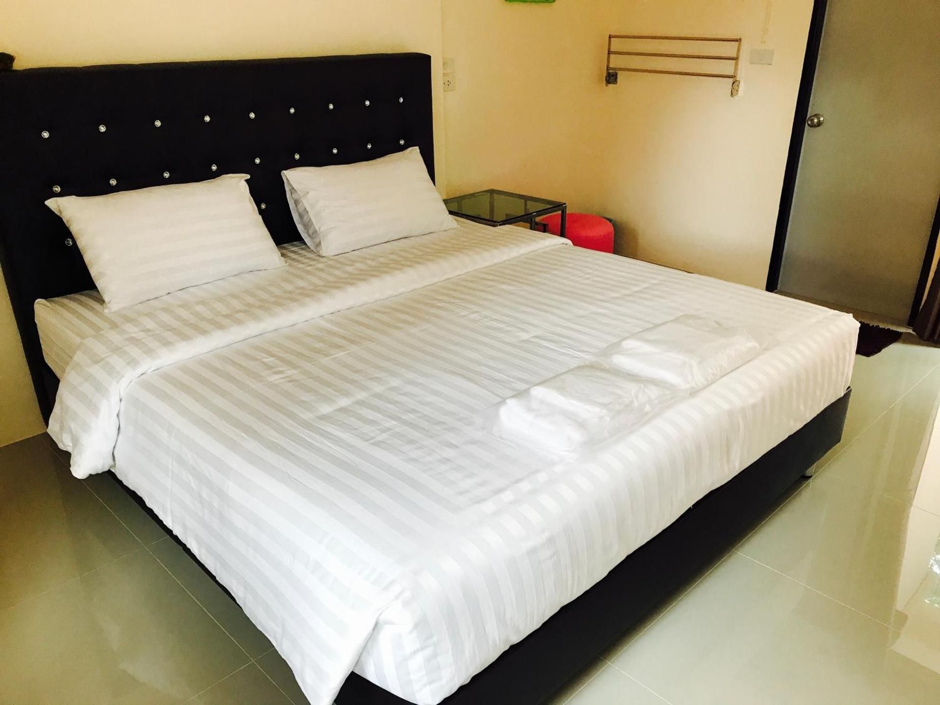 King Room with Garden View