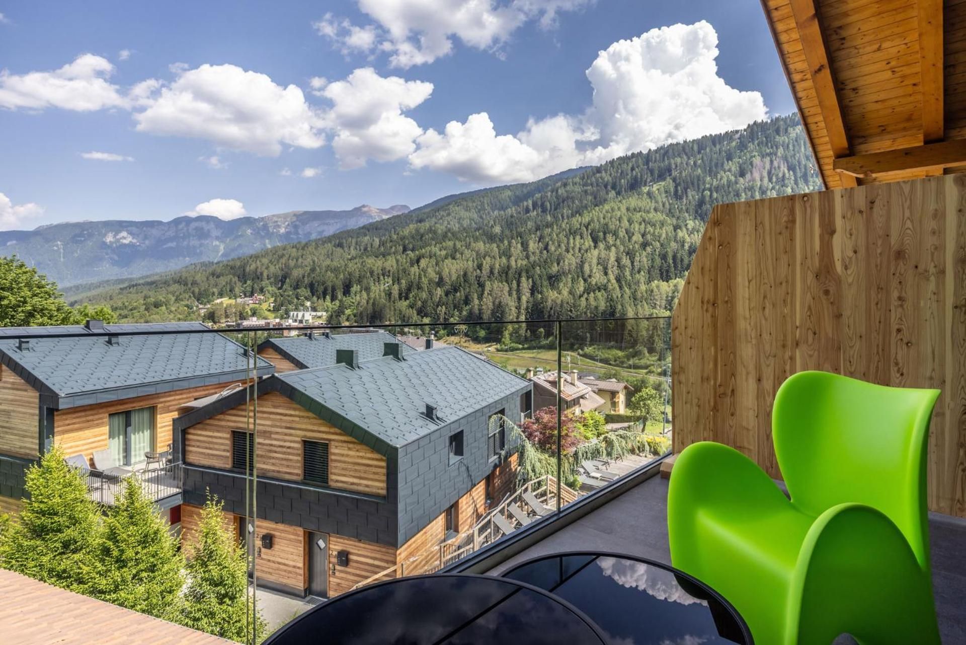 King Room with Mountain View