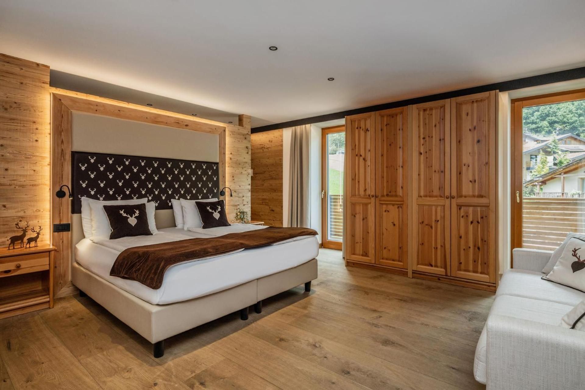 Deluxe Junior Suite