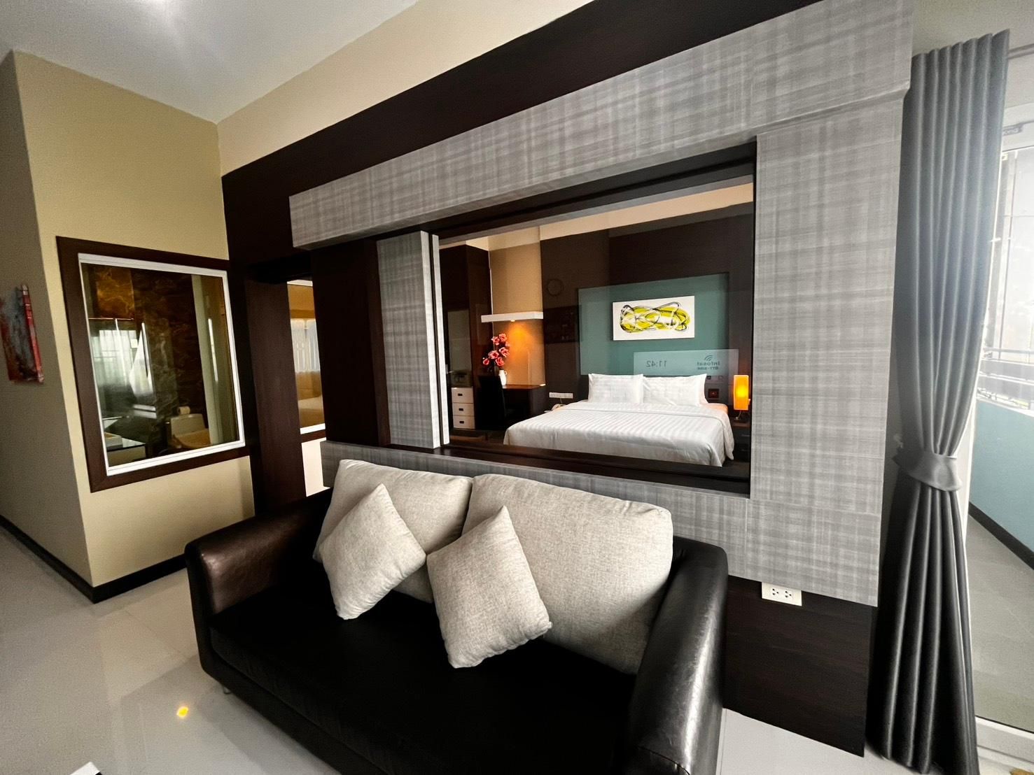Executive Suite - Garden