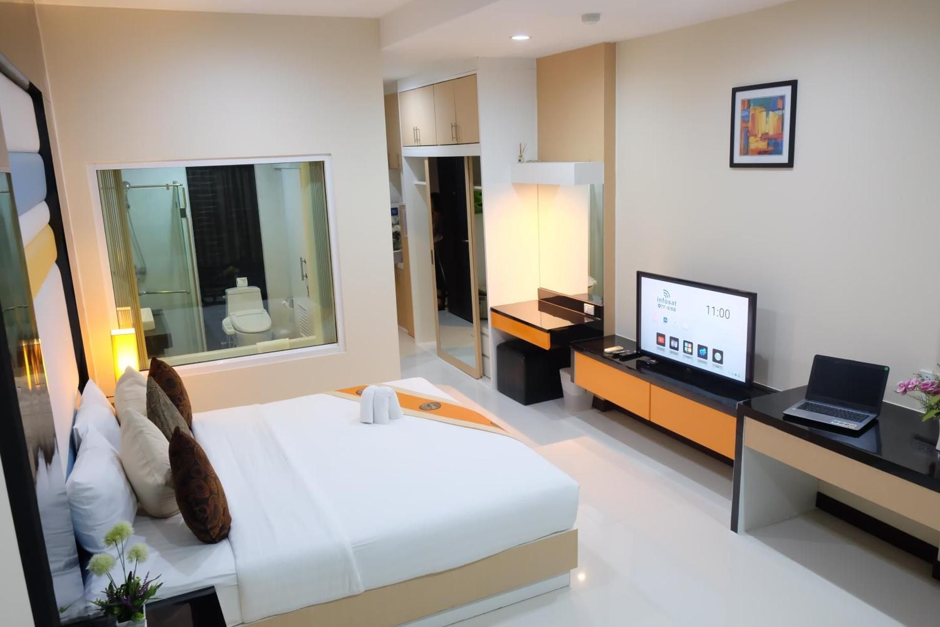 Standard with 1 Double Bed